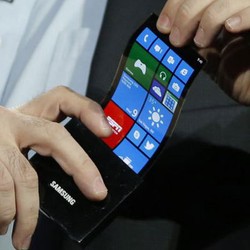 Microsoft Salip Samsung & LG Soal Paten Layar Lengkung