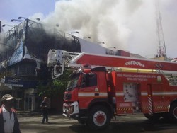 Toserba di Banda Aceh Terbakar, Warga Teriak Huu ke Mobil Pemadam Rp 16 M