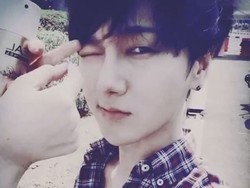 Duh, Yesung Super Junior Kepanasan di Jakarta
