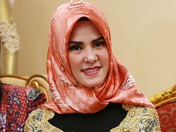 Kerap Tampil Glamor, Angel Lelga Antusias Ikut Acara Amal