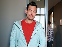 Pertama Kali ke Praha, Arifin Putra Disangka Orang Tiongkok