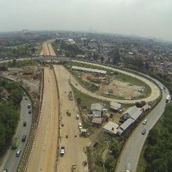 Curhatan Gubernur Malut: Belum Ada Jalan Beraspal dan Minta Dibangun Tol