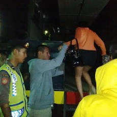 Polisi Probolinggo Razia Rumah Karaoke, Empat Pemandu Lagu Diamankan