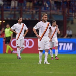 Roma Bermain Terlalu Lambat