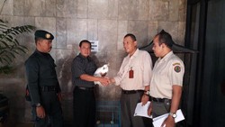 #SaveSiJambulKuning, Staf Setjen DPR Serahkan Suganda Karena Takut Hukum