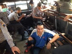 Di Tengah Kebakaran Pasar Johar, Pria ini Tepergok Curi 2 Pak Celana Dalam