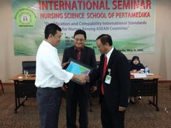 Tak Punya Lembaga Sertifikasi, Indonesia Rawan Kebanjiran Perawat Asing