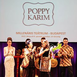 Pesona Batik Poppy Karim Angkat Nama Indonesia di Hungaria