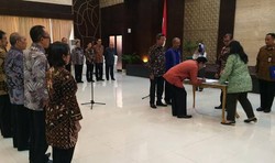 Andi Widjajanto Lantik Wakil Seskab dan 5 Pejabat Eselon I
