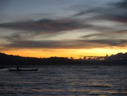 Senja yang Indah di Danau Toba