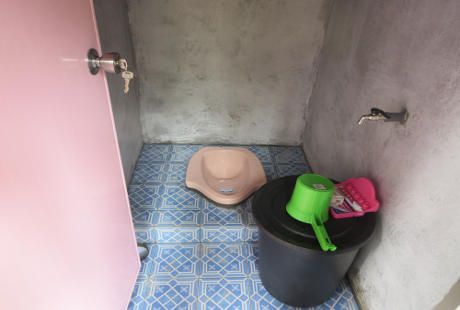 MCK Tak Layak, Warga Pelosok Kulon Progo Dapat Bantuan dari Mahasiswa