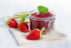 Inilah 4 Bahan Sintetis yang Sering Dicampur dalam Selai Agar Tampilan Lebih Menarik