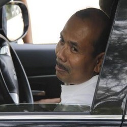 Menteri Andrinof Sedih Bandingkan Kondisi Listrik di Jawa dan Malut