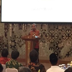 Menteri Andrinof Undang Gubernur se-Indonesia Makan Malam