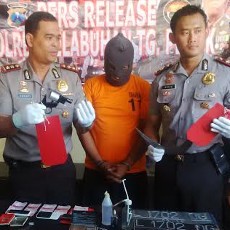Sebuah Pistol Diamankan dari Bandar Sabu