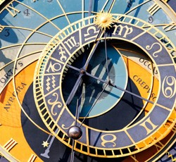 Ramalan Zodiak Anda Hari Ini