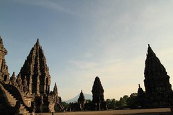 Candi Prambanan, yang Klasik & Tetap Memesona di Yogyakarta