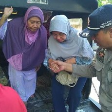Angkutan Kota Mogok Massal di Grahadi, Hindari Jantung Kota Surabaya