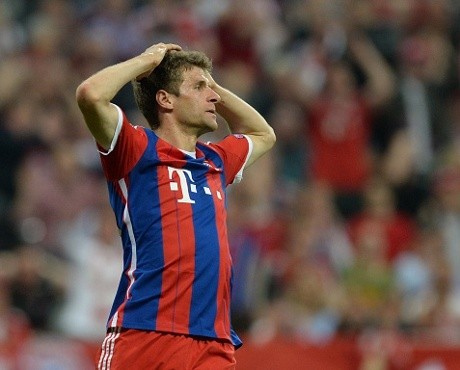 Dua Kesalahan dan Peluang-peluang yang Terbuang Bikin Mueller Kesal