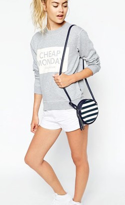 Editors Choice: 5 Tas Selempang Bulat untuk Hangout