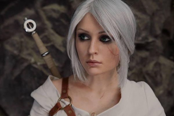 Seksinya Cosplayer Ciri, Karakter Wanita di The Witcher 3