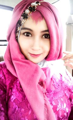 Foto: 5 Gaya Eksentrik dengan Kalung ala Peserta Sunsilk Hijab Hunt