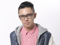 Terjun ke Musik, Rega Tak Mau Sekadar Hobi