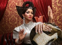 Roro Fitria Gerah Ada Inisial RF Beredar, Klarifikasi Juga Soal Pesugihan