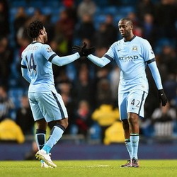 Bony: Bertahanlah di City, Yaya!