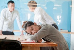 Studi: Kurang Tidur? Hati-hati, Mengambil Keputusan Terasa Lebih Sulit