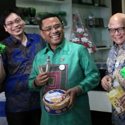 Menperin: Orang RI Malas Pakai Barang Merek Lokal Karena Gengsi