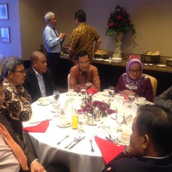 Pagi-pagi, Saleh Husin Sarapan dengan Menteri Perindustrian Afrika-ASEAN