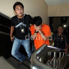 Sepekan Jadi Tersangka Mucikari Artis, Robbi Belum Didampingi Pengacara