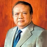 Mantan Menkeu Jusuf Anwar Meninggal Dunia