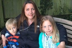 Sakit Langka, Paru-paru Ibu Ini Perlahan Rusak Seperti Perokok Berat