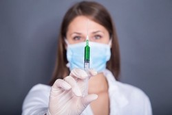 Ingin Tahan Sakit Saat Disuntik? Coba Lakukan Teknik Napas Ini