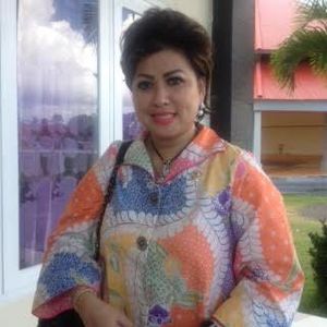 Maya Rumantir Jadi Ibu di Usia 41