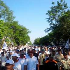 Ribuan Umat Islam Solo Pawai Sambut Ramadan