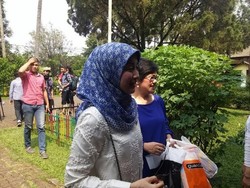 Kasus Penelantaran Anak, Desi Ratnasari: Tunda Punya Anak Kalau Nggak Siap