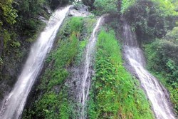 Pesona Dua Air Terjun di Karangasem, Bali