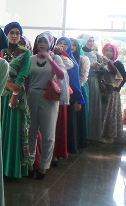 Audisi Sunsilk Hijab Hunt 2015 di Makassar, Antrean Peserta Mengular