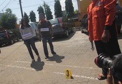 Polda Sulselbar Gelar Rekonstruksi Tanpa Abraham Samad dan Feriyani Lim