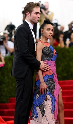 FKA Twigs: Berpacaran dengan Robert Pattinson Tidak Mudah