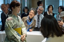 Aiko, Robot Cantik yang Bekerja Jadi Resepsionis