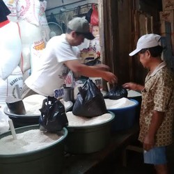 Panen Raya, Harga Beras Turun Paling Murah Rp 6.500/Liter