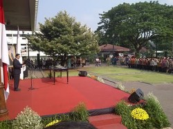 Lantik 649 PNS DKI, Ahok: Pejabat adalah Pelayan, Harus Bekerja Lebih Cepat