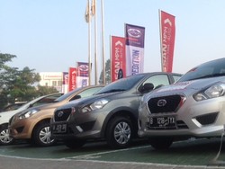Para Risers Semangat Eksplorasi Indonesia dengan Mobil Datsun