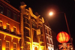 Asyiknya Wisata Kuliner di Chinatown, London