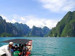 Traveling ke Thailand Bikin Rumah Tangga Harmonis, Benarkah?