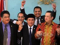 PTUN Menangkan Ical, Ade Komaruddin Cs Bersorak